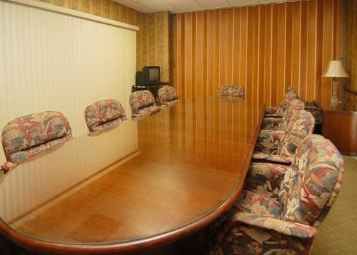 Executive Inn And Suites إنتربرايز المظهر الخارجي الصورة